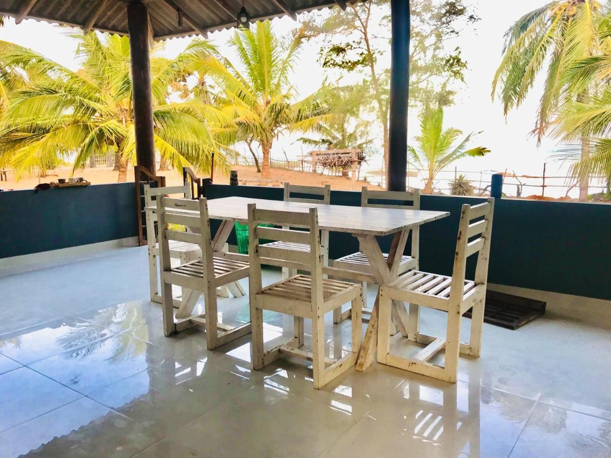 Beach Bungalow Yala Kirinda  Buitenkant foto