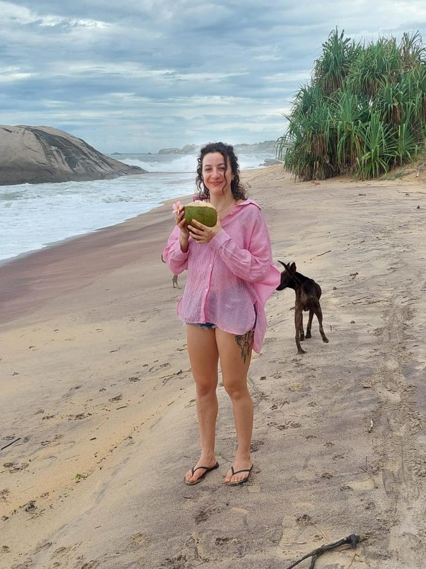 Beach Bungalow Yala Kirinda  Buitenkant foto